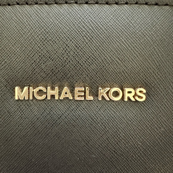 Michael Kors Selma Satchel in Saffiano Leather - Picture 10 of 15